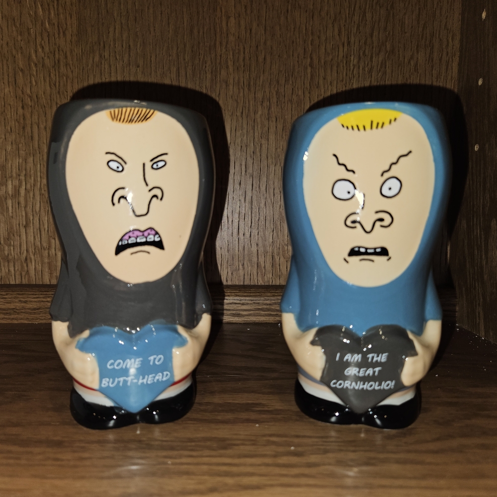 Beavis and Butt-Head Valentine's Day Coffee Mugs set of two - NWT